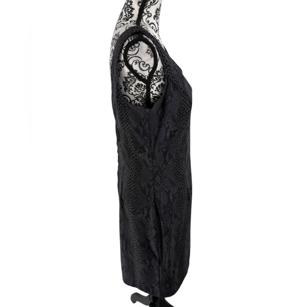 Joseph Ribkoff Black Snakeskin Textured Sheath Dress 10 | Vintage Bodycon Midi - Picture 5 of 15
